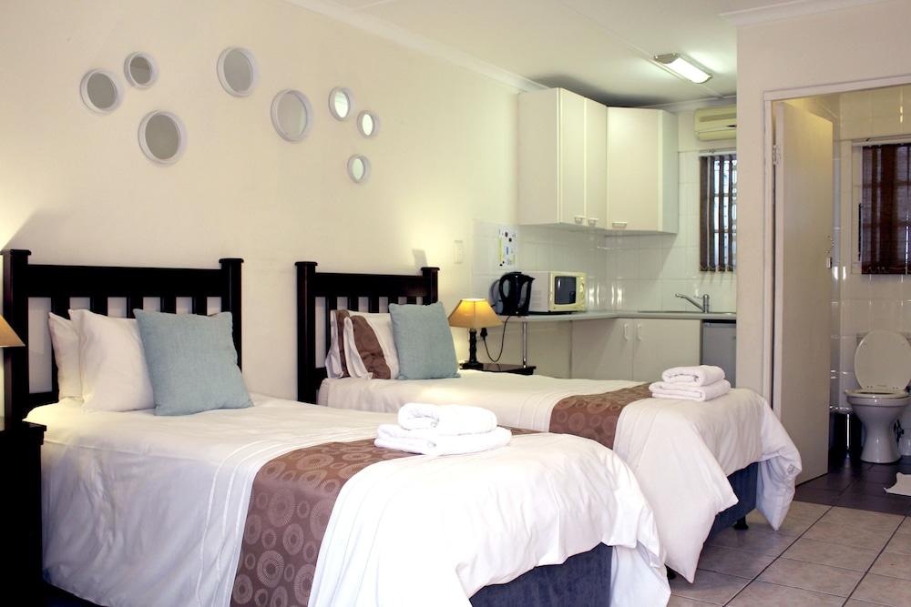 Mandalay Bed & Breakfast And Conference Centre Durban Exterior photo