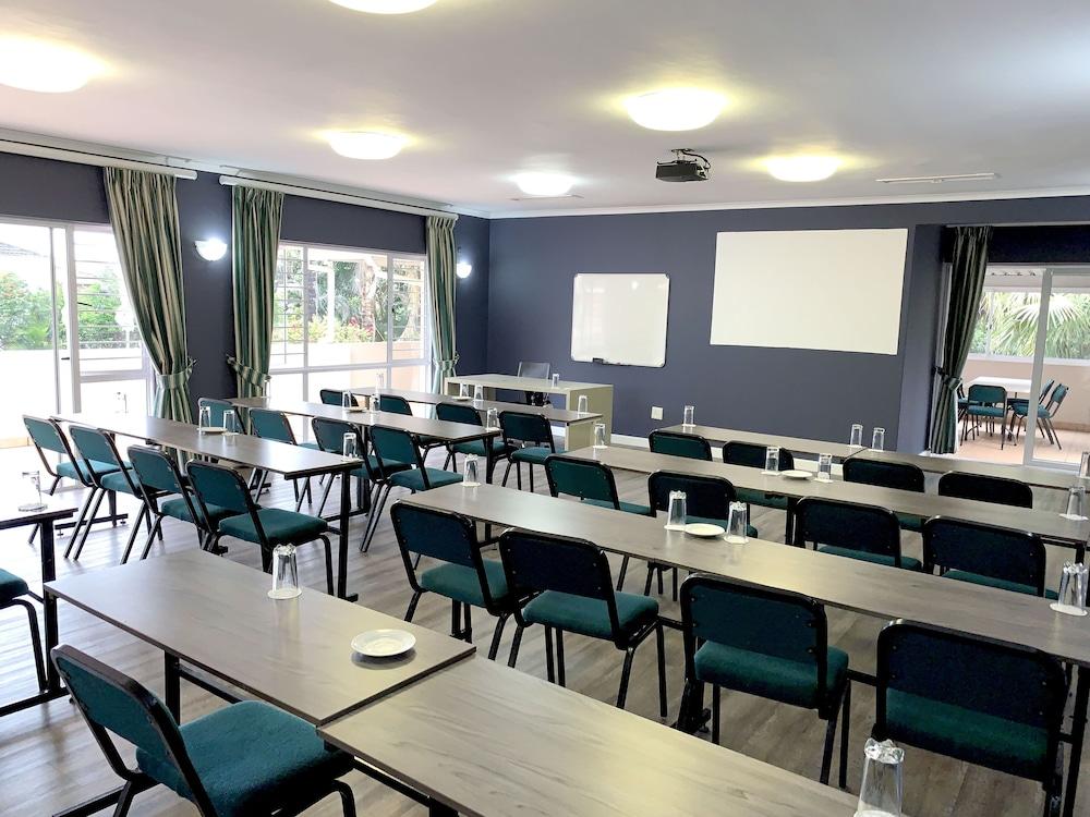 Mandalay Bed & Breakfast And Conference Centre Durban Exterior photo
