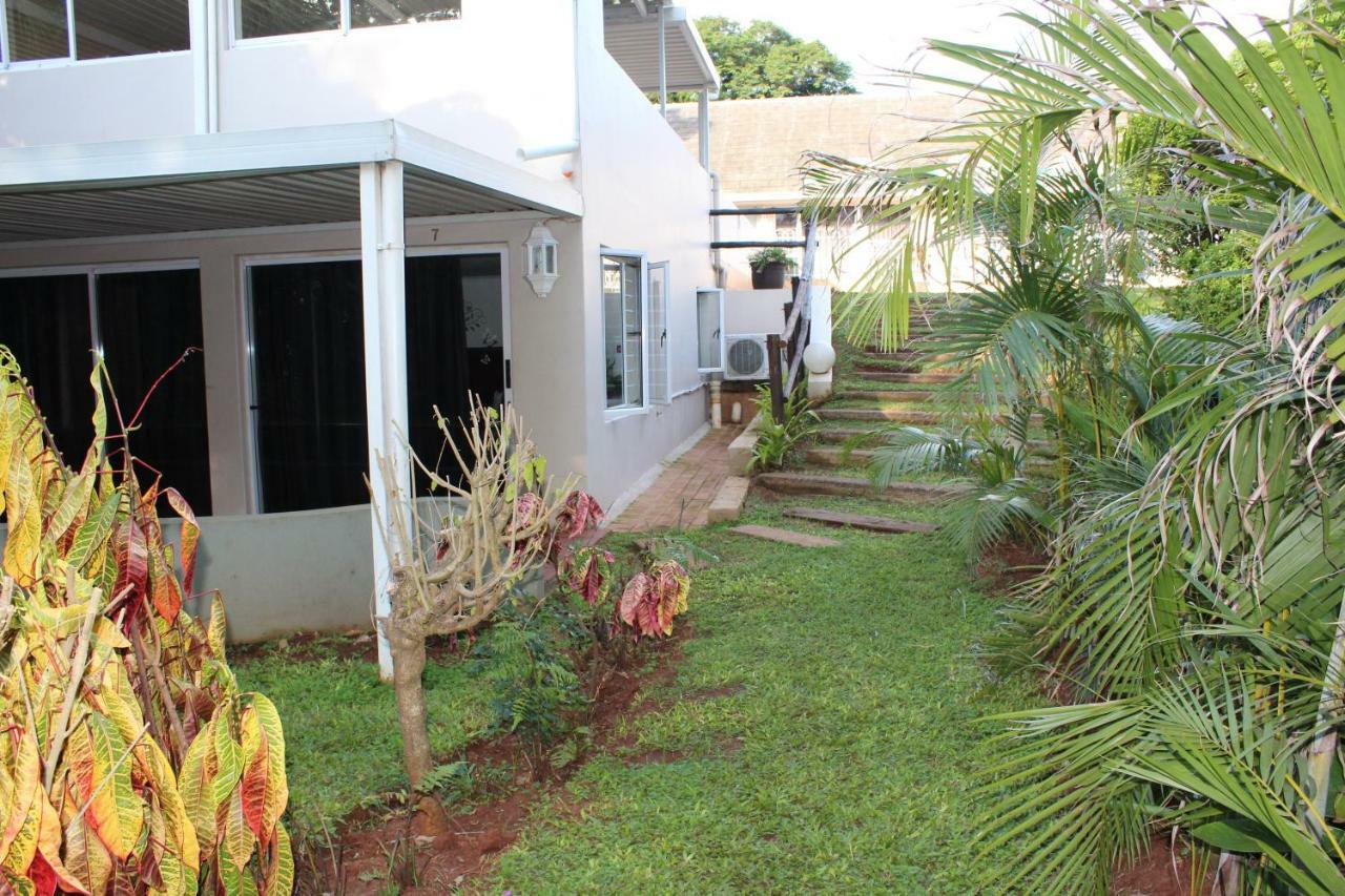 Mandalay Bed & Breakfast And Conference Centre Durban Exterior photo